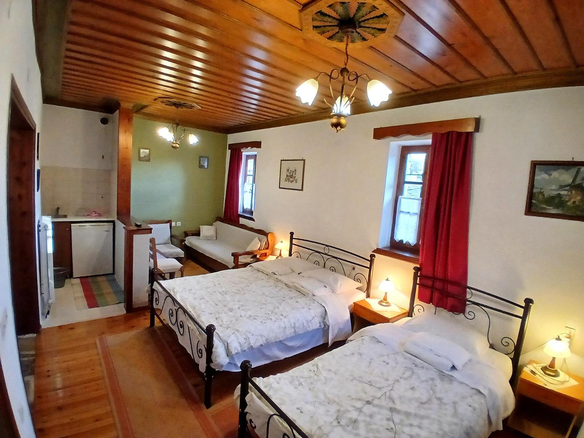 Aloni Guesthouse Áno Pediná Zewnętrze zdjęcie
